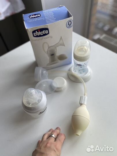 Молокоотсос ручной chicco