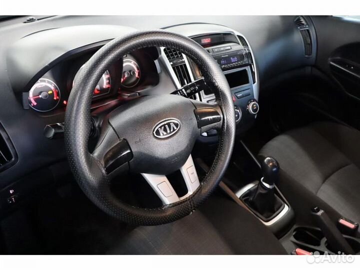 Kia Ceed 1.4 МТ, 2010, 232 818 км