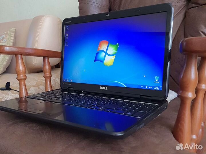 Dell N5110 i3 две видюшки под игры Сост отл Гарант