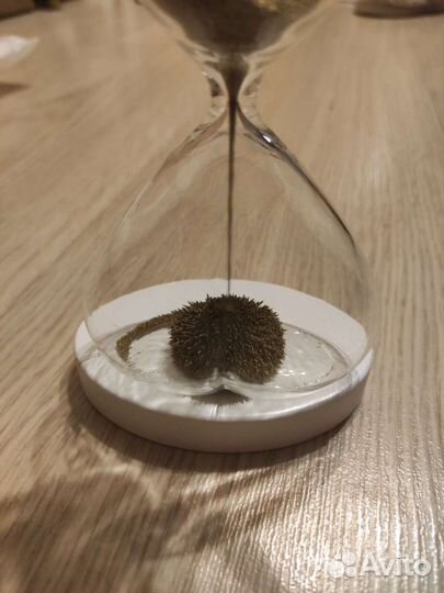 Интерьерные магнитные песочные часы