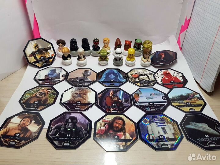 16 фигурок и 17 карточек 