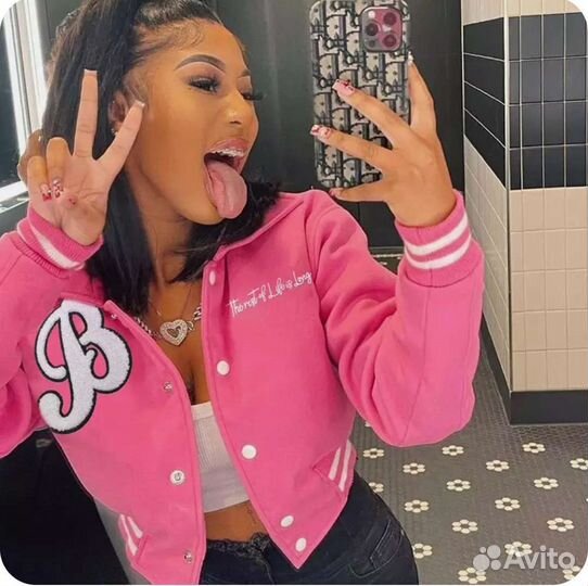 Бомбер женский