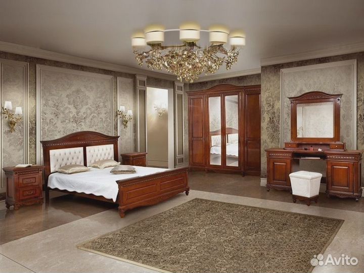 Шкаф 4х дверный с зеркалом 