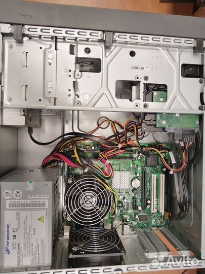 Пк Fujitsu Esprimo 2-ядра / 3 Gb озу / 250 GB HDD