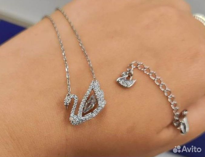 Колье Swarovski Dancing Swan