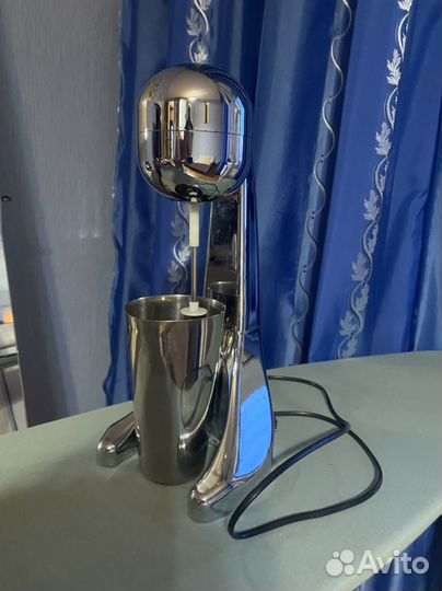 Миксер для молочных коктейлей