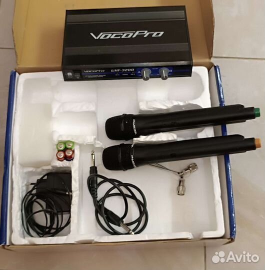 Микрофоны VocoPro UHF-3200