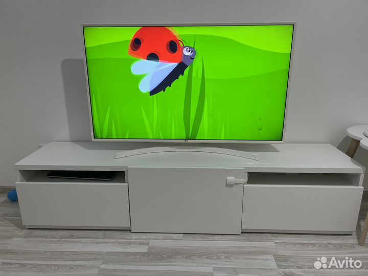 Тумба под телевизор IKEA besta TV бесто белая