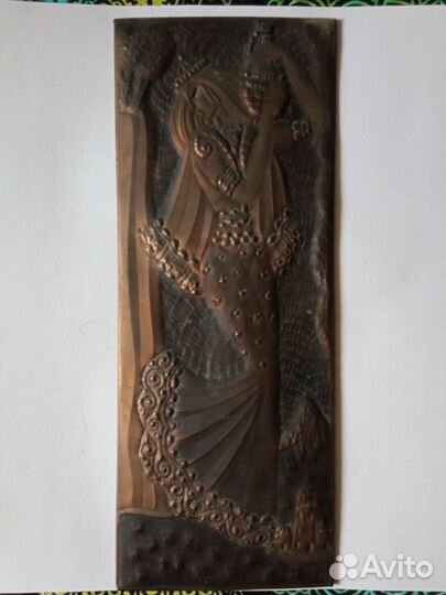 Панно барельеф