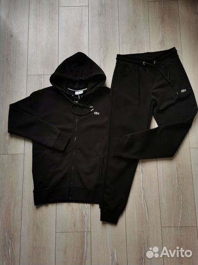 Спортивный костюм Lacoste
