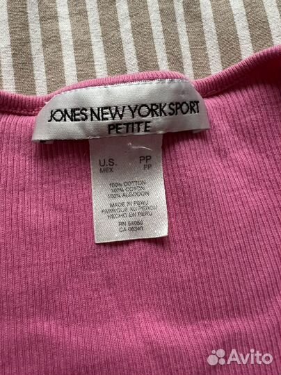 Ребристая спортивная футболка розовая