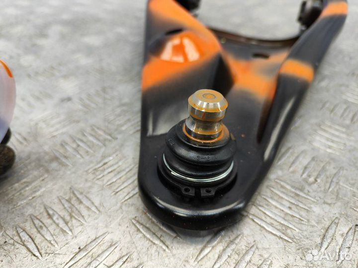 Рычаг передний правый Renault Logan 1