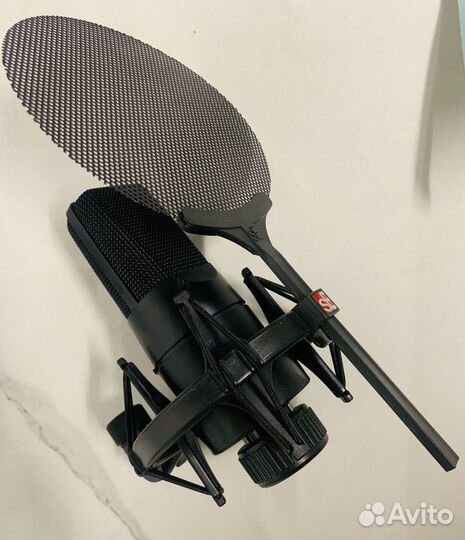 Студийный микрофонн sE Electronics X1 S vocal pack