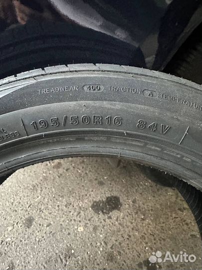 Tracmax X-Privilo TX5 195/50 R16