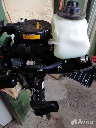 Лодочный мотор