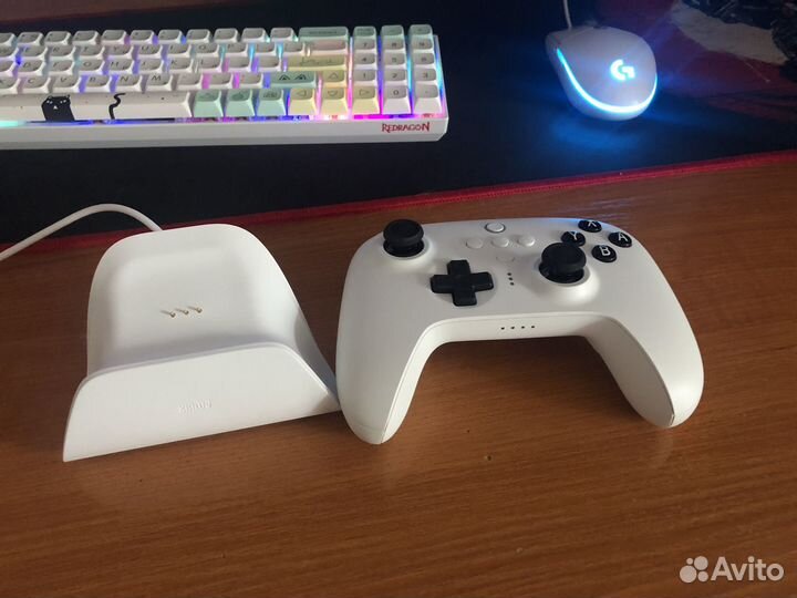 Игровая приставка/геймпад 8bitdo