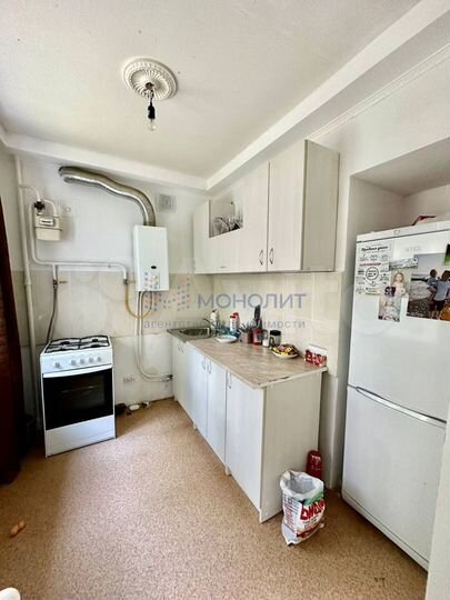 2-к. квартира, 40 м², 2/3 эт.