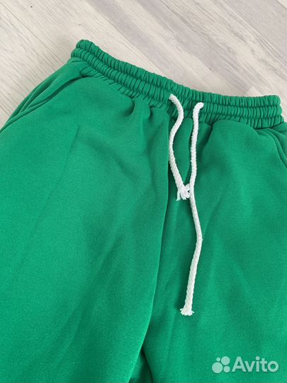 Кстюм женский