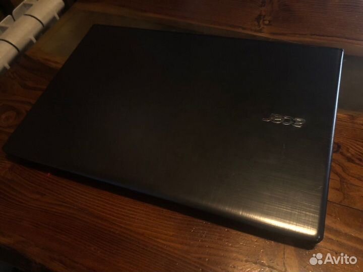 Ноутбук Acer Core i5 7200U / MX150 / 1 TB HDD