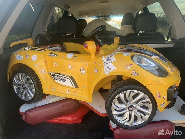 Детский электромобиль