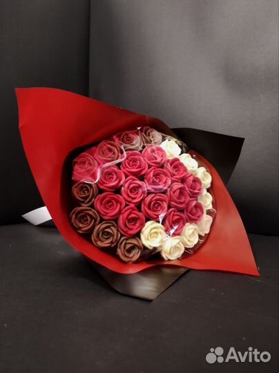 Шоколадные Розы - 29 шт в Букете
