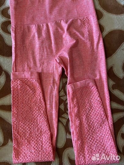 Фитнес костюм