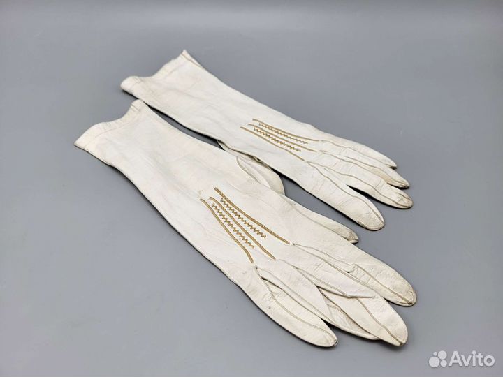 Перчатки антикварные женские лайковые