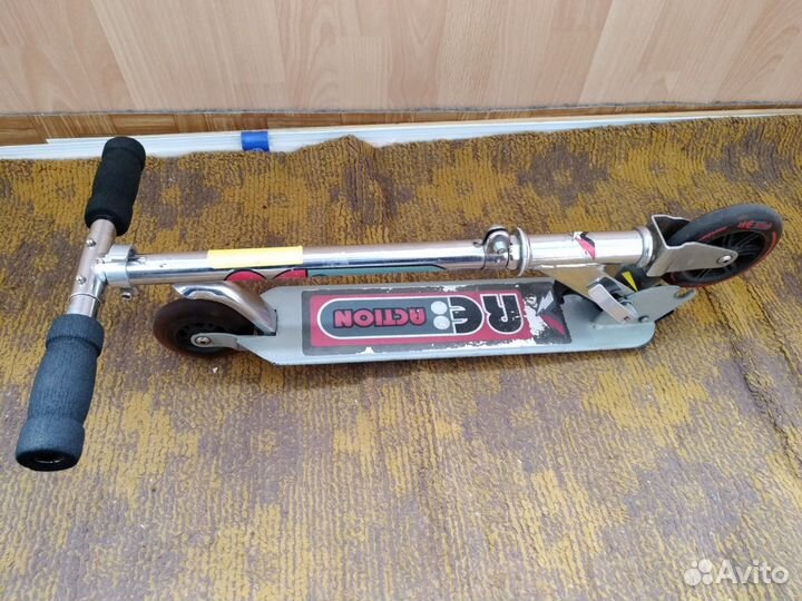 Самокат Reaction 2х колесный