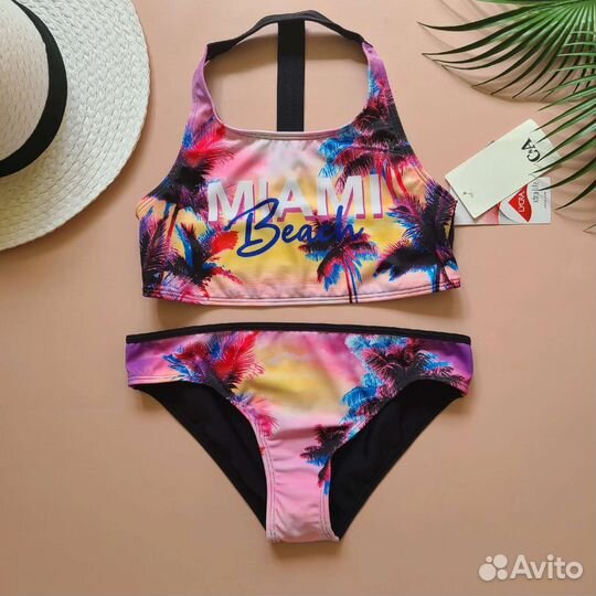 Новый купальник C&A для девочки подростка 158-164