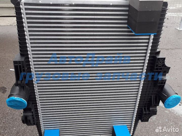 Интеркулер Мерседес Аксор