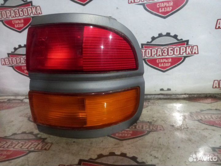 Фонарь задний правый Toyota Town Ace YR21 3YEU