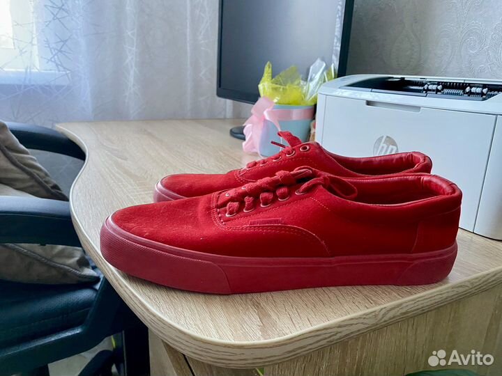 Кроссовки мужские 43 размера