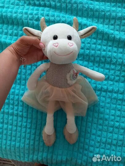 Игрушка мягкая коровка