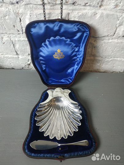 Старинный комплект для подачи икры к столу