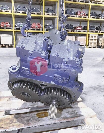 Гидравлический насос Hyundai 31N6-15010