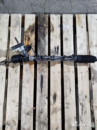 Рулевая рейка 490018964R Logan Sandero