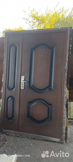 Дверь входная металлическая