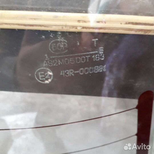 Стекло заднее с подогревом