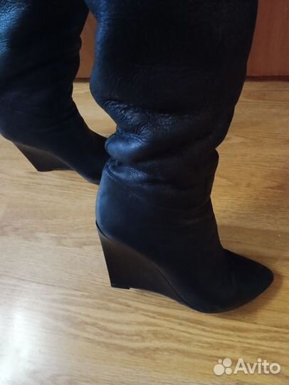 Зимние женские сапоги 38