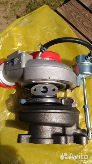 Турбокомпрессор Holset HE221W 4043978 новый