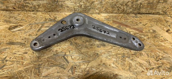 Рычаг задний продольный BMW X5 E70 2008