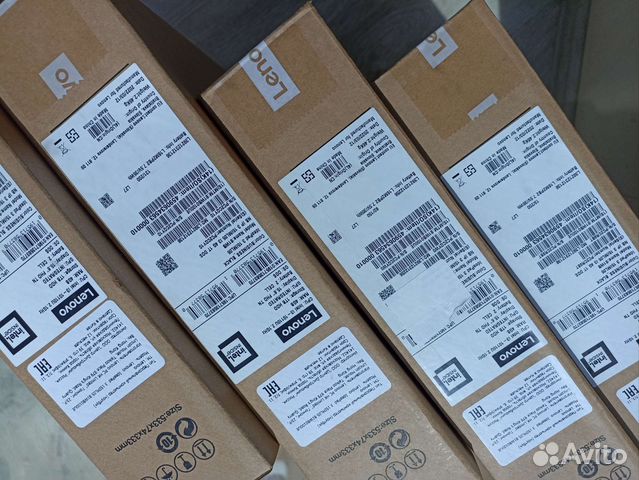 Ноутбук lenovo i3 10110u/8Gb/256Gb (новые)