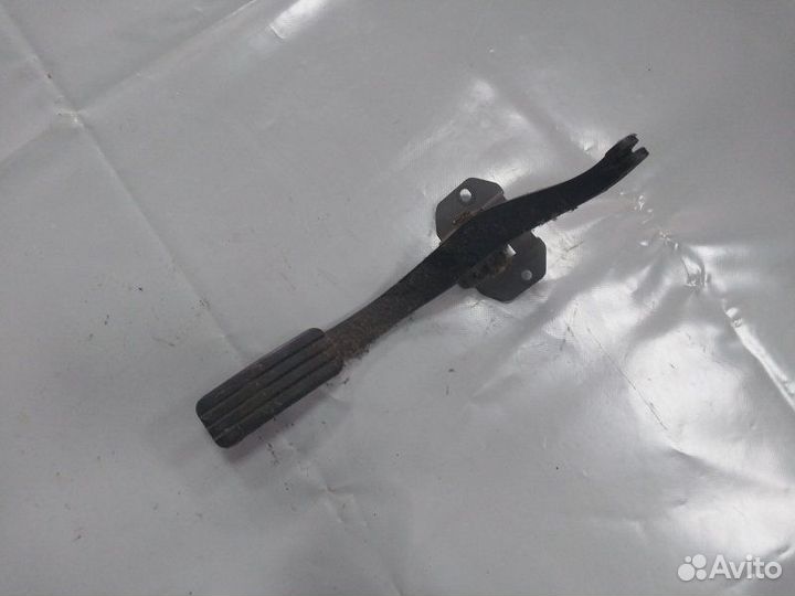 Педаль газа Renault Logan седан 