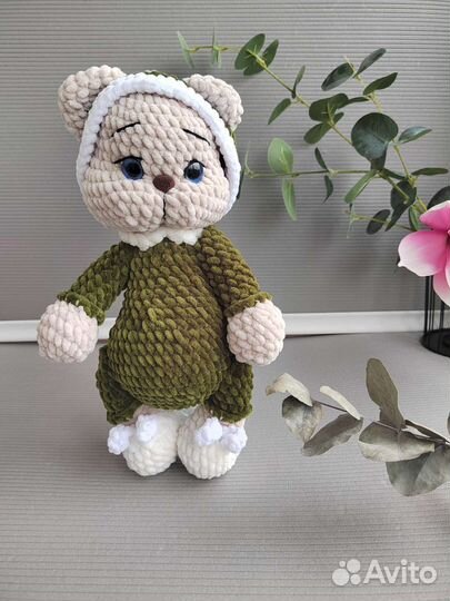 Вязаная игрушка (Мишка в пижаме)