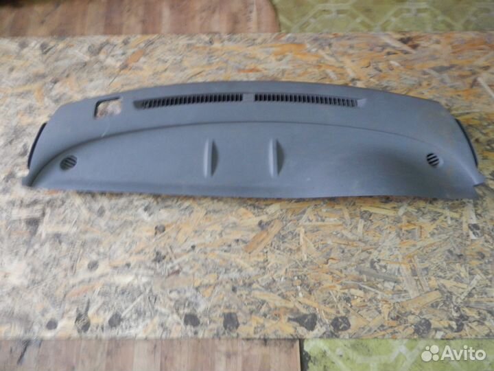 Накладка на торпедо верхняя часть Nissan March K12