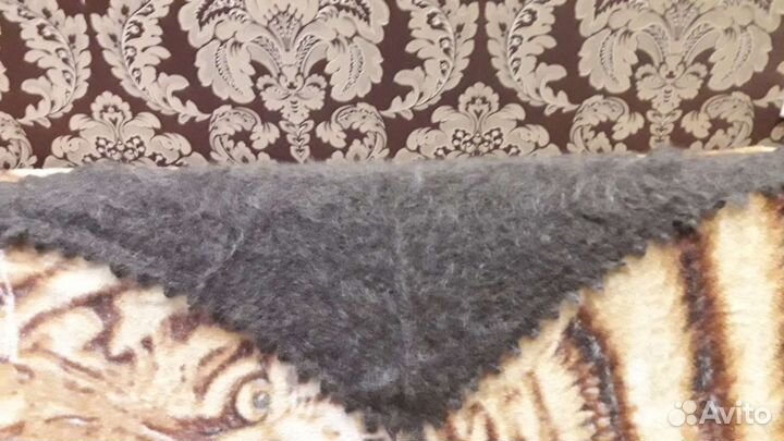 Уголки из козьего пуха