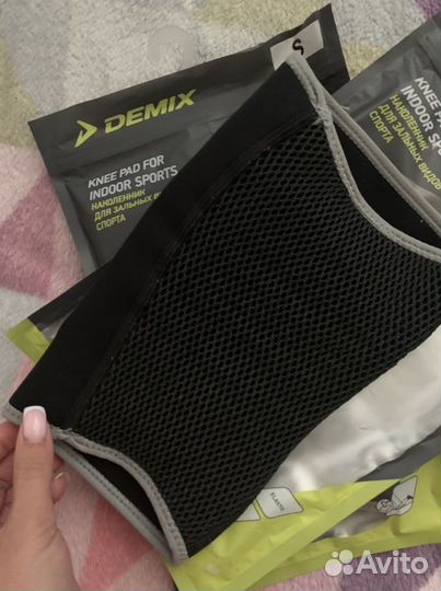 Наколенники demix