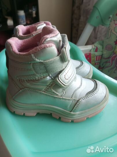 Ботинки демисезонные для девочки 25 размер tombi