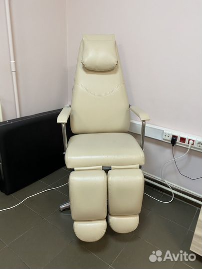 Кресло педикюрное