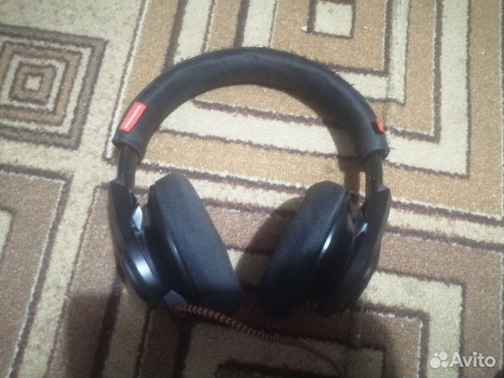 Наушники Rig plantronics